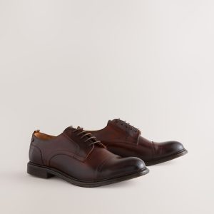 PEN561 Brown Leather Toecap Shoes