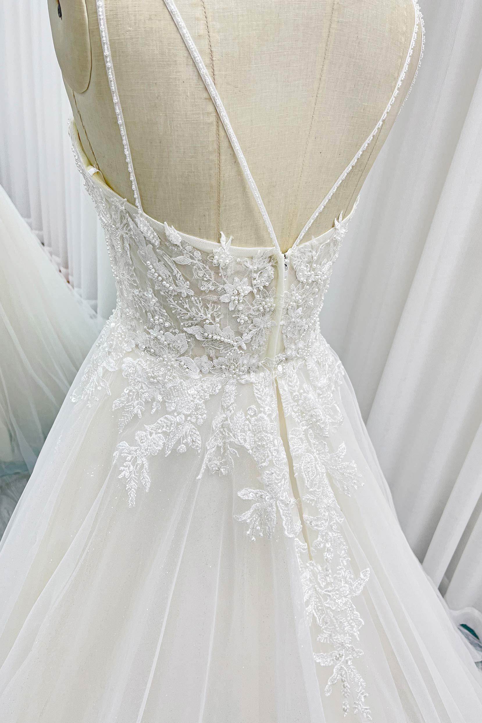 PEN199 A-Line Court Train Lace Tulle Wedding Dress - Image 7
