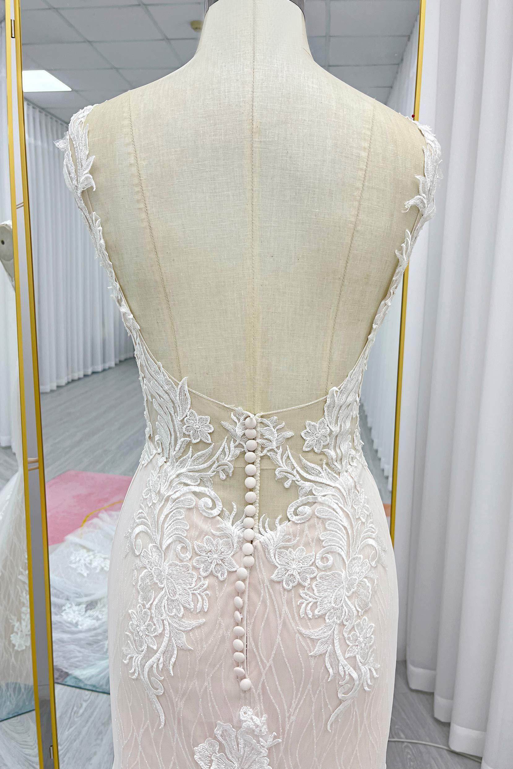 PEN198 Trumpet-Mermaid Chapel Train Lace Tulle Wedding Dress - Image 8