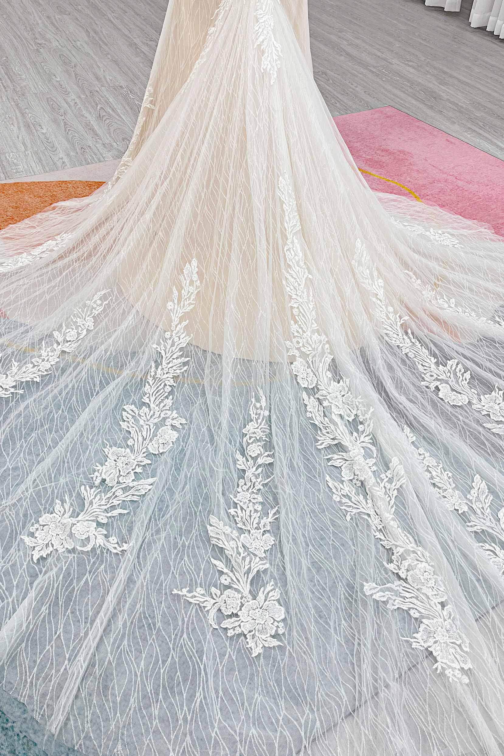 PEN198 Trumpet-Mermaid Chapel Train Lace Tulle Wedding Dress - Image 9